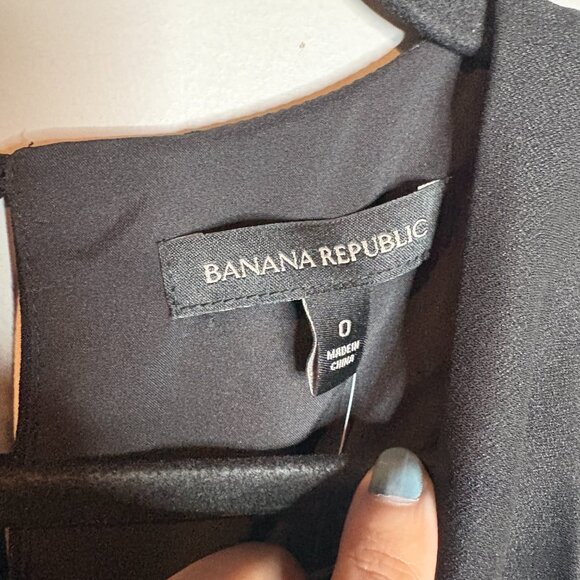 NWT Banana Republic black sleeveless jumpsuit - Picture 3 of 7